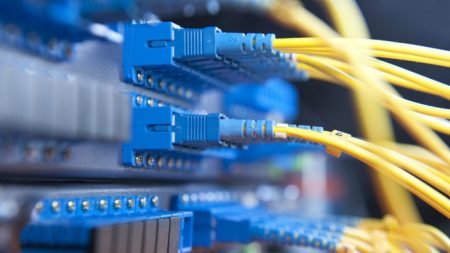 cablaggio strutturato fibra ottica reti aziendali cuneo torino